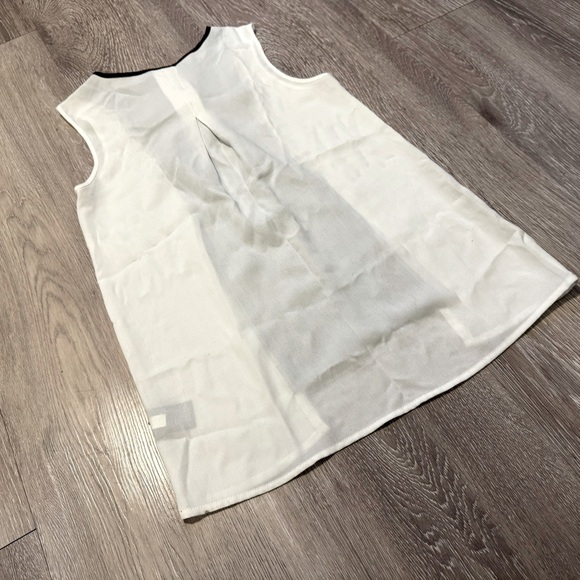Mossimo โข Silky Tank Top Blouse โข Size XS โข Black and White - Picture 9 of 9